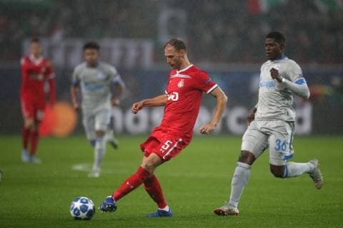 Football Champions League Season 2018 2019 03 10 2018 2 Gameday Lokomotiv Moscow FC Schalke 04 v l Benedikt Höwedes Lokomotiv Moscow Breel EMBOLO FC Schalke 04 Moscow RZD Arena Russia