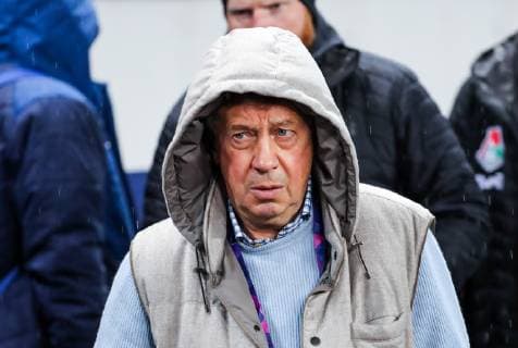 MOSCOW, RUSSIA â€“ OCTOBER 3, 2018: Lokomotiv Moscow s head coach Yuri Syomin looks on in the 2018 19 UEFA Champions League Group D Round 2 football match against FC Schalke 04 at RZD Arena Stadium. Sergei Fadeichev TASS  TS092682