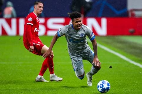 MOSCOW, RUSSIA â€“ OCTOBER 3, 2018: Lokomotiv Moscow s Anton Miranchuk (L) and FC Schalke 04 s Weston McKennie in action in their 2018 19 UEFA Champions League Group D Round 2 football match at RZD Arena Stadium. FC Schalke 04 won the game 1:0. Sergei Fadeichev TASS  TS0926A3