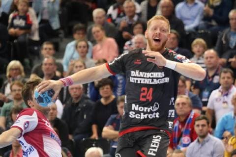 SG Flensburg Handewitt vs HC Motor Zaporozhye Handball EHF Champions League Group Stage 03 10 18 Jim Gottfridsson SG Flensburg Handewitt 24 xmmkx