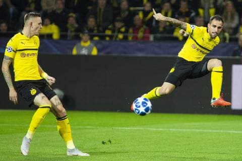 UEFA CL Borussia Dortmund vs AS Monaco 03 10 2018 Signal Iduna Park Dortmund GER UEFA CL Borussia Dortmund vs AS Monaco UEFA REGULATIONS PROHIBIT ANY USE OF PHOTOGRAPH AS IMAGE SEQUENCES AND OR QUASI VIDEO Pictured picture shows Flank by Paco Alcacer Borussia Dortmund 9 nordphotox xRauch nph00251