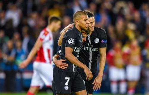 Joie de Edinson Cavani ( PSG ) - Kylian Mbappe ( PSG ) - Juan Bernat ( PSG ) FOOTBALL : Paris Saint Germain vs Etoile Rouge Belgrade - Ligue des Champions - Paris - 03 10 2018 FedericoPestellini Panoramic 