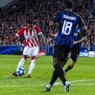 EINDHOVEN, Netherlands, 03-10-2018, football, Philips stadium, Champions league, season 2018 2019, PSV player Pablo Rosario scores the 1-0, during the match PSV - Inter Milan, PSV - Inter Milan  x2518101x