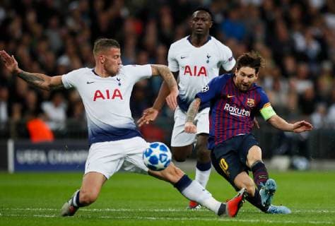 Barcelona s Lionel Messi fires a shot at goal under pressure from Tottenham s Toby Alderweireld during the UEFA Champions League Group B match at Wembley Stadium, London. Picture date: 3rd October 2018. Picture credit should read: David Kein Sportimage EDITORIAL USE ONLY. No use with unauthorised audio, video, data, fixture lists, club league logos or live services. Online in-match use limited to 120 images, no video emulation. No use in betting, games or single club league player publications.