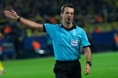 03 10 2018 xkvx Football UEFA Champions League Borussia Dortmund AS Monaco emspor v l Referee Referee Aleksei Kulbakov DFL DFB REGULATIONS PROPHIBIT ANY USE OF PHOTOGRAPH as IMAGE SEQUENCES and or QUASI VIDEO Dortmund