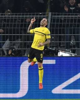 03 10 2018 Football UEFA Champions League Season 2018 2019 Preliminary Round 2 Gameday Borussia Dortmund AS Monaco A cheer from Paco Alcacer Borussia Dortmund after 2 0 Team2