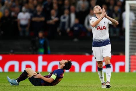 Tottenham s Toby Alderweireld and Barcelona s Lionel Messi react during the UEFA Champions League Group B match at Wembley Stadium, London. Picture date: 3rd October 2018. Picture credit should read: David Kein Sportimage EDITORIAL USE ONLY. No use with unauthorised audio, video, data, fixture lists, club league logos or live services. Online in-match use limited to 120 images, no video emulation. No use in betting, games or single club league player publications.