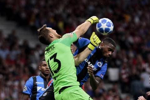 Atletico de Madrid s Jan Oblak and Club Brugge s Lois Openda during UEFA Champions League match between Atletico de Madrid and Club Brugge at Wanda Metropolitano Stadium in Madrid, Spain. October 03, 2018.  (201810030089)