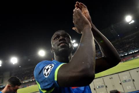 Kalidou Koulibaly of Napoli celebrates at the end of the match Esultanza a fine partita Napoli 03-10-2018 Stadio San Paolo Football Calcio Uefa Champions League 2018 2019 Group C Napoli - Liverpool Foto Andrea Staccioli Insidefoto AndreaxStaccioli
