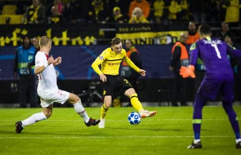 Dortmund 03 10 2018 Preparation for the 3 0 by Jacob Bruun Larsen BvB Borussia Dortmund AS Monaco