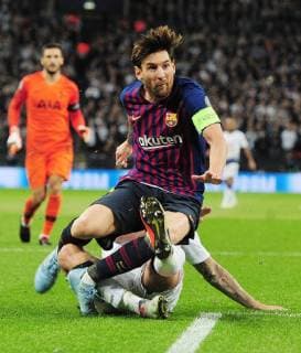 Sport Themen der Woche KW 40 Sport Bilder des Tages Football - 2018 2019 UEFA Champions League - Group B: Tottenham Hotspur vs. Barcelona Lionel Messi of Barcelona, at Wembley Stadium. COLORSPORT ANDREW COWIE 