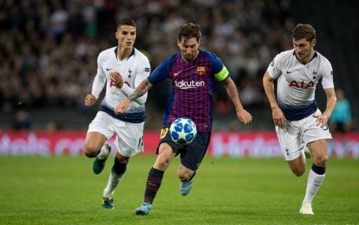 Lionel Messi of Barcelona moves from Ben Davies & Erik Lamela of Spurs during the UEFA Champions League group match between Tottenham Hotspur and Barcelona at Wembley Stadium, London, England on 3 October 2018. Copyright: xAndyxRowlandx PMI-2289-0015