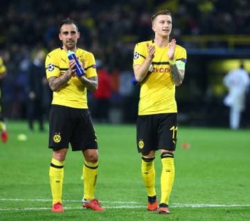 Wednesday 03 10 2018 Season 2018 2019 UEFA Champions League 2 Matchday in Dortmund Signal Iduna Park BVB 09 Borussia Dortmund AS Monaco Jubel the Dortmund player after the final whistle Paco Alcacer Francisco Alcacer Garcia BVB and Marco Reus BVB v l