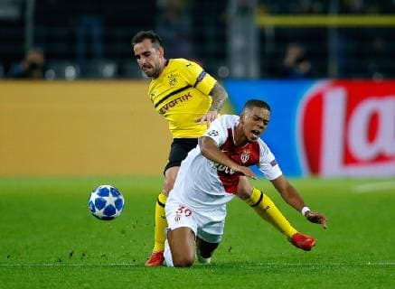 Dortmund Germany UEFA Champions League 2 Matchday 2 Borussia Dortmund AS Monaco 3 0 at Signal Iduna Park in Dortmund on 03 10 2018 Paco ALCACER BVB li and Benjamin HENRICHS ASM re