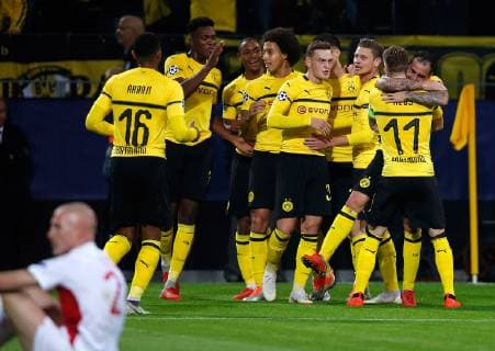 Dortmund Germany UEFA Champions League 2 Matchday 2 Borussia Dortmund AS Monaco 3 0 at Signal Iduna Park in Dortmund on 03 10 2018 The Dortmund player is looking forward to the 2 0 Paco ALCACER BVB re