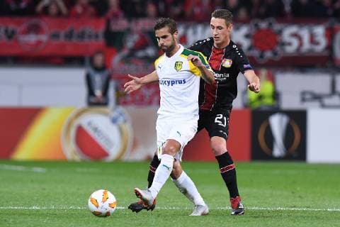 Soccer Europa League Group Stage 2 Gameday Bayer 04 Leverkusen AEK Larnaka at 04 10 2018 at the BayArena in Leverkusen Hector Hevel Larnaka front Dominik Kohr Leverkusen at the back DFL DFB regulations prohibit any use of images as image sequences and or quasi video xRx