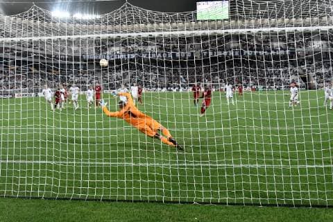 Penalty rate de Francois Kamano (gir) FOOTBALL : Bordeaux vs Copenhague - 2eme Tour Ligue Europa - Bordeaux - 04 10 2018 ThierryBreton Panoramic 