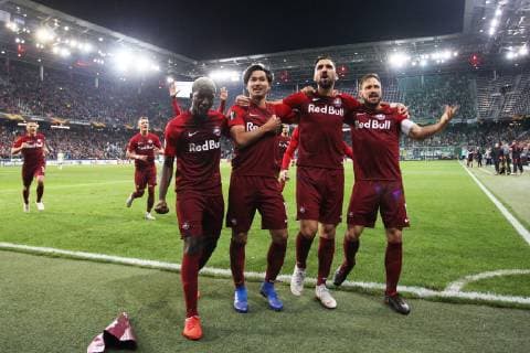 SOCCER - UEFA EL, RBS vs Celtic SALZBURG,AUSTRIA,04.OCT.18 - SOCCER - UEFA Europa League, group stage, Red Bull Salzburg vs Celtic FC Glasgow. Image shows the rejoicing of Amadou Haidara, Takumi Minamino, Munas Dabbur and Andreas Ulmer (RBS). GEPAxpictures xMathiasxMandl