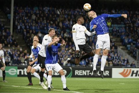 Genk s Sebastien Dewaest, Sarpsborg s Joackim Jorgensen, Genk s Jhon Lucumi and Sarpsborg s Joonas Tamm fight for the ball during a game of Belgian soccer team KRC Racing Genk against Norwegian Sarpsborg 08 FF, in Sarpsborg, Norway, Thursday 04 October 2018, on day two of the Europa League group stage in group I. YORICKxJANSENS  x05440750x