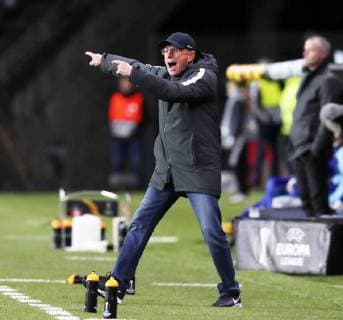 Trondheim RB Leipzig Soccer Euro League Trondheim 04 10 2018 Lerkendal Stadium Soccer UEFA Euro League Group B 2 Gameday Rosenborg BK Trondheim vs. RB Leipzig 1 3 im Bild Head Coach Ralf Rangnick RB Leipzig According to UEFA regulations, it is prohibited to play in the stadium and or the match to make use of finished photographs in the form of sequence images and or video-like photo series