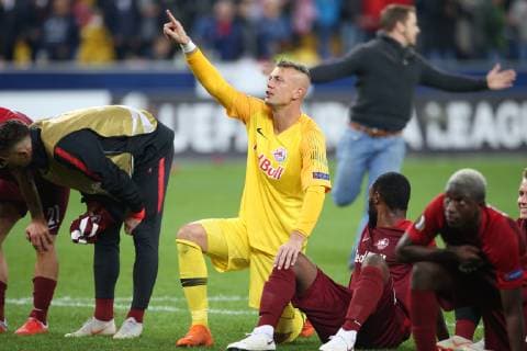 SOCCER - UEFA EL, RBS vs Celtic SALZBURG,AUSTRIA,04.OCT.18 - SOCCER - UEFA Europa League, group stage, Red Bull Salzburg vs Celtic FC Glasgow. Image shows Alexander Walke (RBS). GEPAxpictures xMathiasxMandl