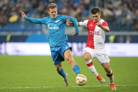 ST PETERSBURG, RUSSIA â€“ OCTOBER 4, 2018: FC Zenit St Petersburg s Alexander Kokorin (L) and Slavia Praha s Ondrej Kudela in action in their 2018 19 UEFA Europa League Group C Round 2 football match at Saint Petersburg Stadium. FC Zenit won the game 1:0. Peter Kovalev TASS  TS09290C