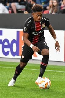 ENG UEFA EL Bayer 04 Leverkusen GER vs AEK Larnaca CYP 04 10 2018 BayArena Leverkusen Europaleque Preliminary Round GER UEFA EL Bayer 04 Leverkusen GER vs AEK Larnaka CYP DFL regulations prohibit any use of images image sequences and or video in picture picture shows Leon Bailey Leverkusen 9 single action full body full body nordphotox xMeuter nph00351