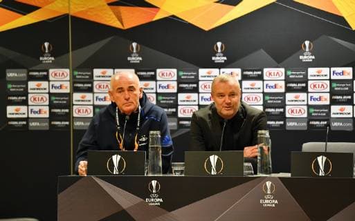 Fotball Menn UEFA Europa League Rosenborg - RB Leipzig Lerkendal Stadium, Trondheim, Norway 4 oktober 2018 Pressekonferanse med Rosenborgs trener Rini Coolen (H) og presseansvarlig Harald Pedersen Foto : Arve Johnsen, Digitalsport 