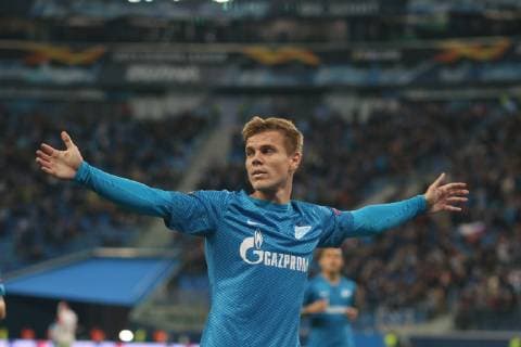 Russian Federation. St. Petersburg. Arena St. Petersburg. Zenit Arena. UEFA Europa League. 2 round of group C. FC Zenit - FC Slavia Prague. Player football club Zenit Alexander Kokorin MaksimxKonstantinov 