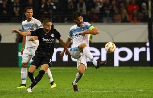 Marco Parolo Lazio Rome vs Mijat Gacinovic Eintracht Frankfurt 04 10 2018 Eintracht Frankfurt vs Lazio Rome UEFA Europa League 2 Gameday Commerzbank Arena DISCLAIMER DFL regulations prohibit any use of images as image sequences and or quasi video