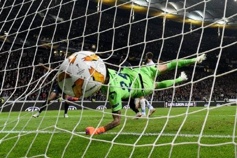 04 10 2018 xfux Football UEFA Europa League Eintracht Frankfurt Lazio Rome emspor v Silvio Proto Lazio Rome Danny da Costa Eintracht Frankfurt Goal scored Goal to the 1 0 Frankfurt am Main