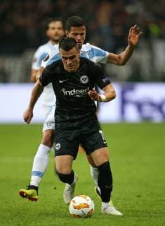 04 10 2018 Football UEFA Europa League 2018 2019 Group Stage 2 Gameday Eintracht Frankfurt Lazio at the Commerzbank Arena Frankfurt LR Filip Kostic Eintracht Frankfurt in a duel with Luiz Felipe Lazio Rome DFL and DFB regulations prohibit any use of images as image sequences and or almost video
