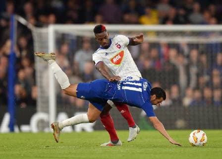 London England 04 10 2018 UEFA Europa League 2018 19 Season Preliminary Round Group Stage Group L 2 Gameday Chelsea Vidi FC Szekesfehervar Stopira Vorskla and Pedro Chelseas Battle for the ball DeFodi056