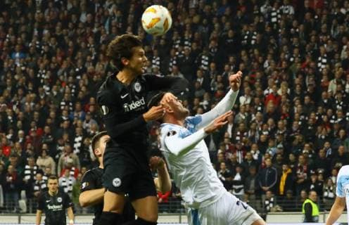Lucas Torro Eintracht Frankfurt vs. Sergej Milinkovic Savic Lazio Rome 04 10 2018 Eintracht Frankfurt vs Lazio Rome UEFA Europa League 2 Gameday Commerzbank Arena DISCLAIMER DFL regulations prohibit any use of images as video sequences or video