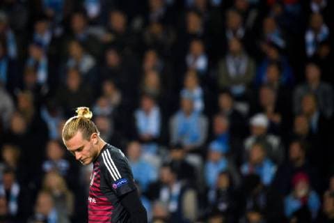 181004 Goalkeeper Loris Karius of Besiktas looks dejected after 1 0 during the Europe League group stage match between Malmö FF and Besiktas on October 4, 2018 in Malmö Photo Ludvig Thunman BILDBYR N code LT 35544  Copyright: LUDVIGxTHUNMAN BB181004LT042