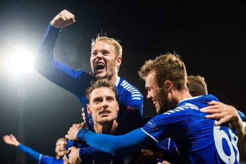 181004 Kristoffer Zachariassen or Sarpsborg 08 celebrates after 2 1 during the Europe League match between Sarpsborg 08 and Genk on October 4, 2018 in Sarpsborg Photo Fredrik Varfjell PICTURE BODY N Code FV 150147  Copyright: FREDRIKxVARFJELL BB181004FV021