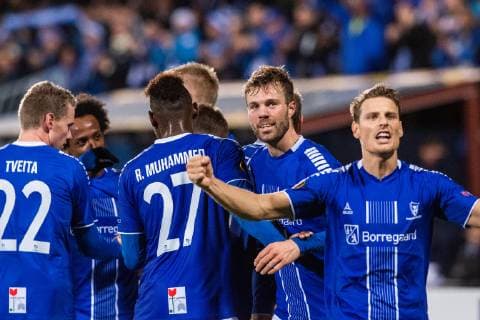 181004 Patrick Mortensen of Sarpsborg 08 celeberates after 3 1 during the Europe League match between Sarpsborg 08 and Genk on October 4, 2018 in Sarpsborg Photo Fredrik Varfjell BILDBYR N Code FV 150147  Copyright: FREDRIKxVARFJELL BB181004FV024