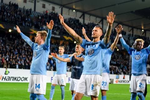 181004 The players of Malmö FF celebrates after the Europe League group stage match between Malmö FF and Besiktas on October 4, 2018 in Malmö Photo Petter Arvidson BILDBYR N Code PA 92119  Copyright: PETTERxARVIDSON BB181004PA068