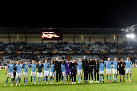 181004 The players of of Malmö FF celebrates after the Europe League group stage match between Malmö FF and Besiktas on October 4, 2018 in Malmö Photo Ludvig Thunman BILDBYRAN Code LT 35544  Copyright: LUDVIGxTHUNMAN BB181004LT057