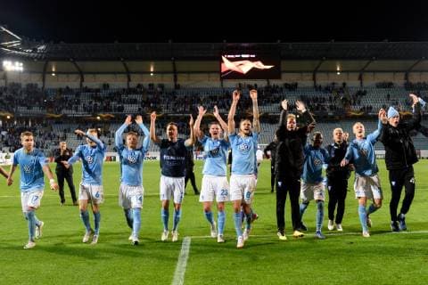 181004 The players of of Malmö FF celebrates after the Europe League group stage match between Malmö FF and Besiktas on October 4, 2018 in Malmö Photo Ludvig Thunman BILDBYR N code LT 35544  Copyright: LUDVIGxTHUNMAN BB181004LT058