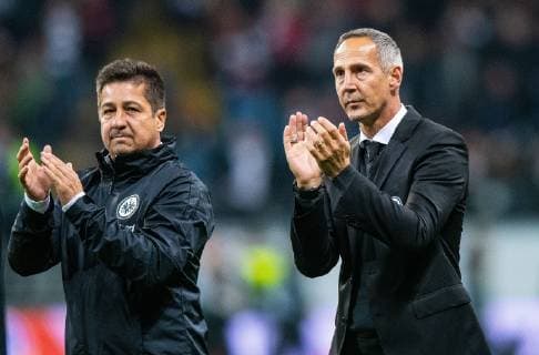 04 10 2018 xfux Football UEFA Europa League Eintracht Frankfurt Lazio Rome emspor v l Co Manager Christian Peintinger Eintracht Frankfurt Coach Adolf Adi Huetter Eintracht Frankfurt celebrate cheering after Frankfurt am Main