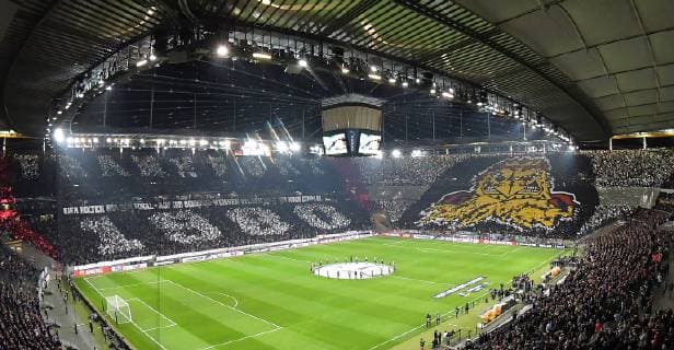 04 10 2018 xblx Football UEFA Europa League Eintracht Frankfurt Lazio Rome emspor v l Choreography of the Eintracht fans DFL DFB REGULATIONS PROHIBIT ANY USE OF PHOTOGRAPH as IMAGE SEQUENCES and or QUASI VIDEO Frankfurt am Main