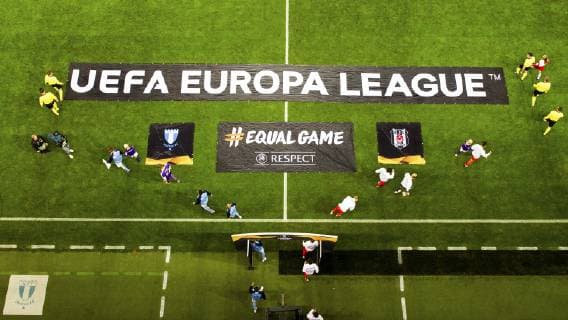 181004 General view when the players enter before the Europe League group stage match between Malmö FF and Besiktas on October 4, 2018 in Malmö Photo Petter Arvidson BILDBYR N Code PA 92119  Copyright: PETTERxARVIDSON BB181004PA103