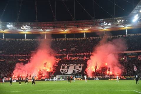 04 10 2018 GER Frankfurt am Main Commerzbank Arena UEFA Europa League Eintracht Frankfurt SGE Lazio Rome The Frankfurt fans Ultras from 1997 can not help but ignite with pyrotechnics smoke bombs DFL regulations prohibit any use of images as image sequences and or quasi video