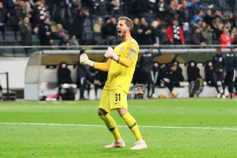 04 10 2018 GER Frankfurt am Main Commerzbank Arena UEFA Europa League Eintracht Frankfurt SGE Lazio Roma Torjubel Goalkeeper Kevin Trapp 31 Eintracht Frankfurt DFL regulations prohibit any use of images as image sequences or quasi video