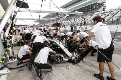 Motorsports: FIA Formula One World Championship WM Weltmeisterschaft 2018, Grand Prix of Japan, World Championship 2018 Grand Prix Japan 44 Lewis Hamilton (GBR, Mercedes AMG Petronas F1 Team), Suzuka Japan