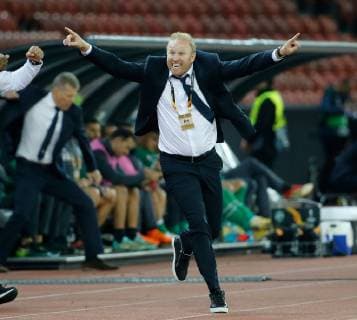 04 10 2018 Stadion Letzigrund Zürich SWITZERLAND Season 2018 2019 Men Soccer Europa League FC Zurich Ludogorets Razgrad Coach Ludovic Magnin FC Zurich celebrates after scoring a 0