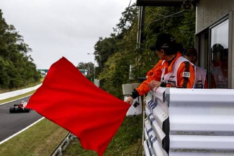 Motorsports FIA Formula One Championship 2018 Grand Prix of Japan Championship 2018 Grand Prix Japan Red flag