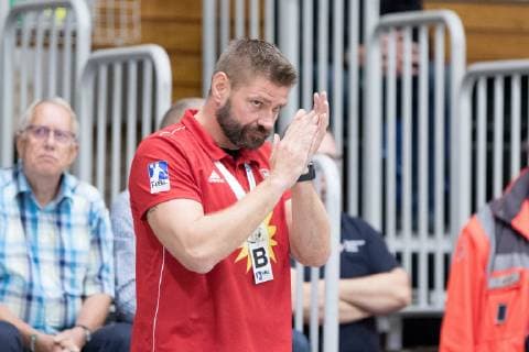Luebbecke Germany 06 10 2018 2 HBL 2018 2019 TuS N Luebbecke vs HC Elbflorenz Dresden Coach Aaron Ziercke Luebbecke Luebbecke North Rhine Westphalia Germany Merkur Arena