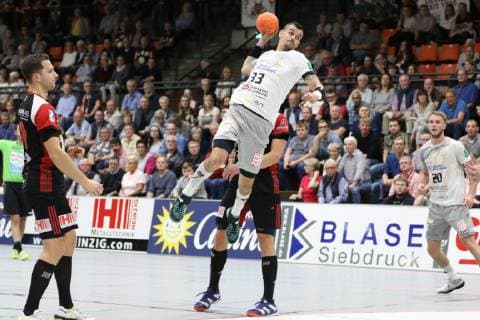 Roman Becvar HC ELbflorenz Dresden 33 free in front of goal TuS N Luebbecke vs HC Elbflorenz Dresden Handball 2 Bundesliga 06 10 2018 TuS N Luebbecke vs HC Elbflorenz Dresden Handball 2 Bundesliga 06 10 2018 Luebbecke Copyright: xEIBNER JanxStrohdiekx EP_JSK